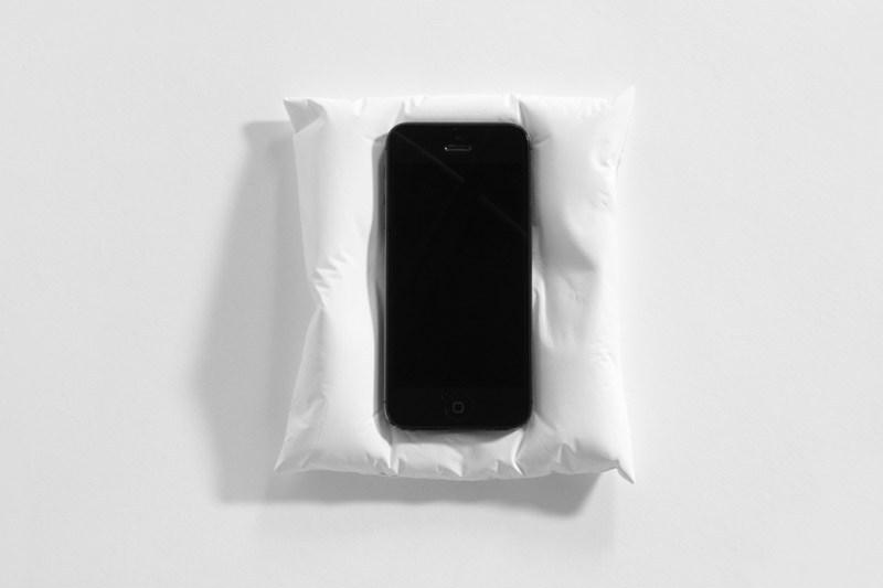 Photo: http://thefoxisblack.com/2013/07/29/pillow-a-comfortable-place-for-your-iphone-to-rest/