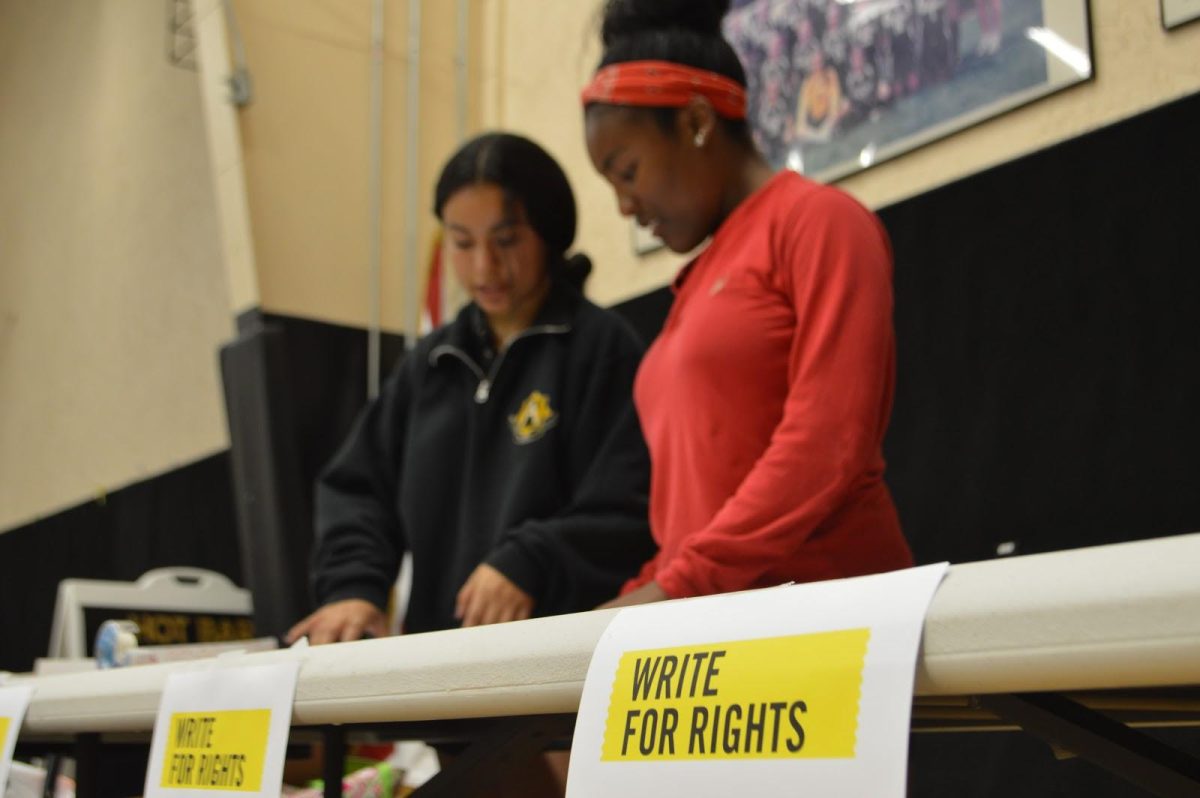 
Juniors Jordyn Allen and Solimar Sanchez host their second letter writing campaign the day before the official school walkout. Through hundreds of letters nationwide, Florida Representatives receive genuine demands for change on gun laws right at their front desk. (Photos/Kenzo Kimura)
