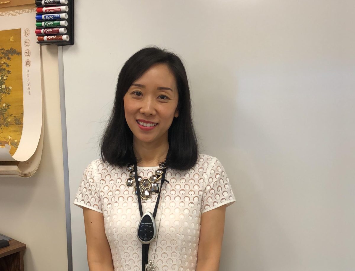 Mrs. Hu teaches two levels of Chinese first and second period in room 7207. (Photo/Joanne Haner)