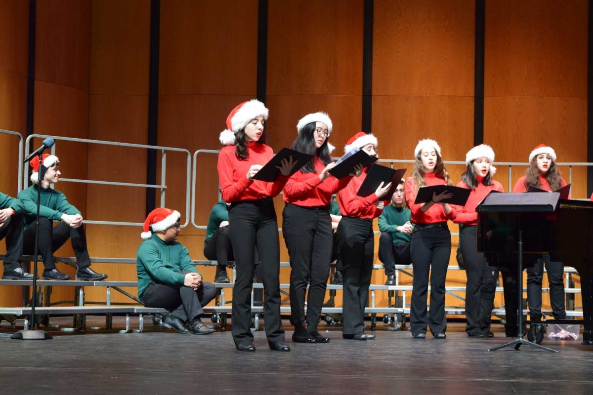 Chorus concert shares holiday classics