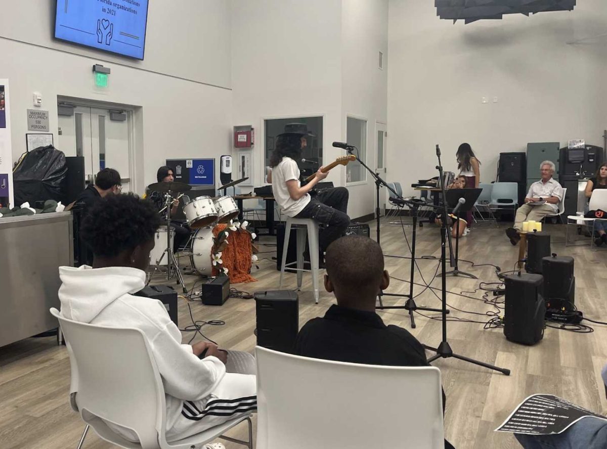 Student musicians host Open Mic Night