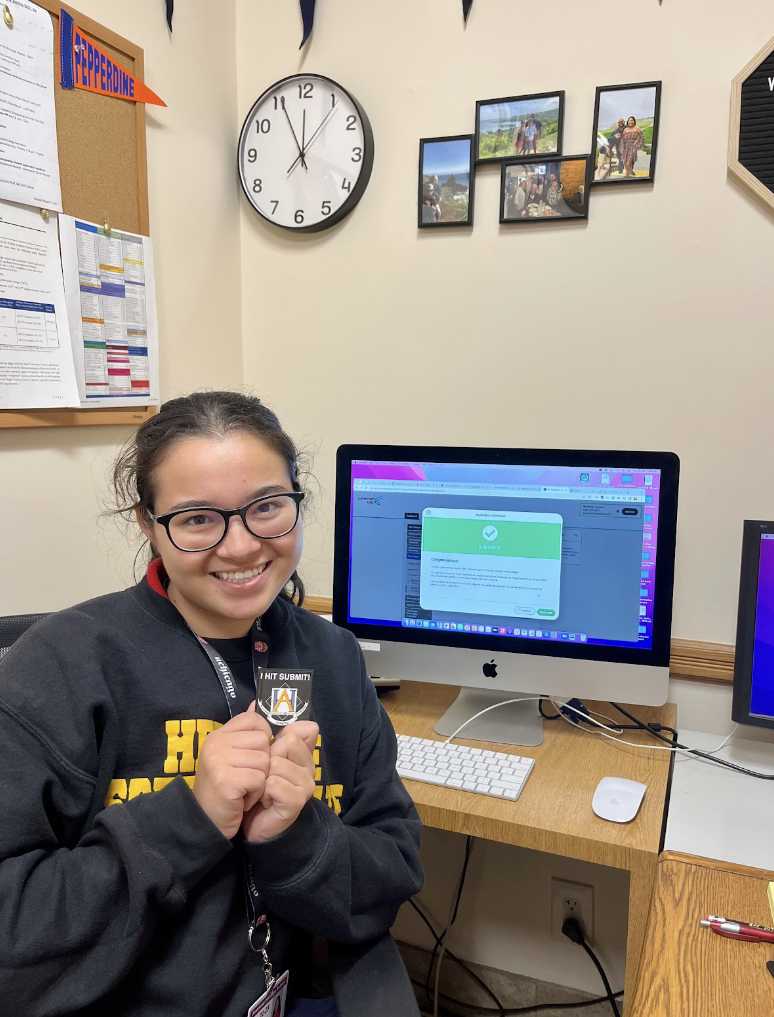 Seniors reflect on their early college applications