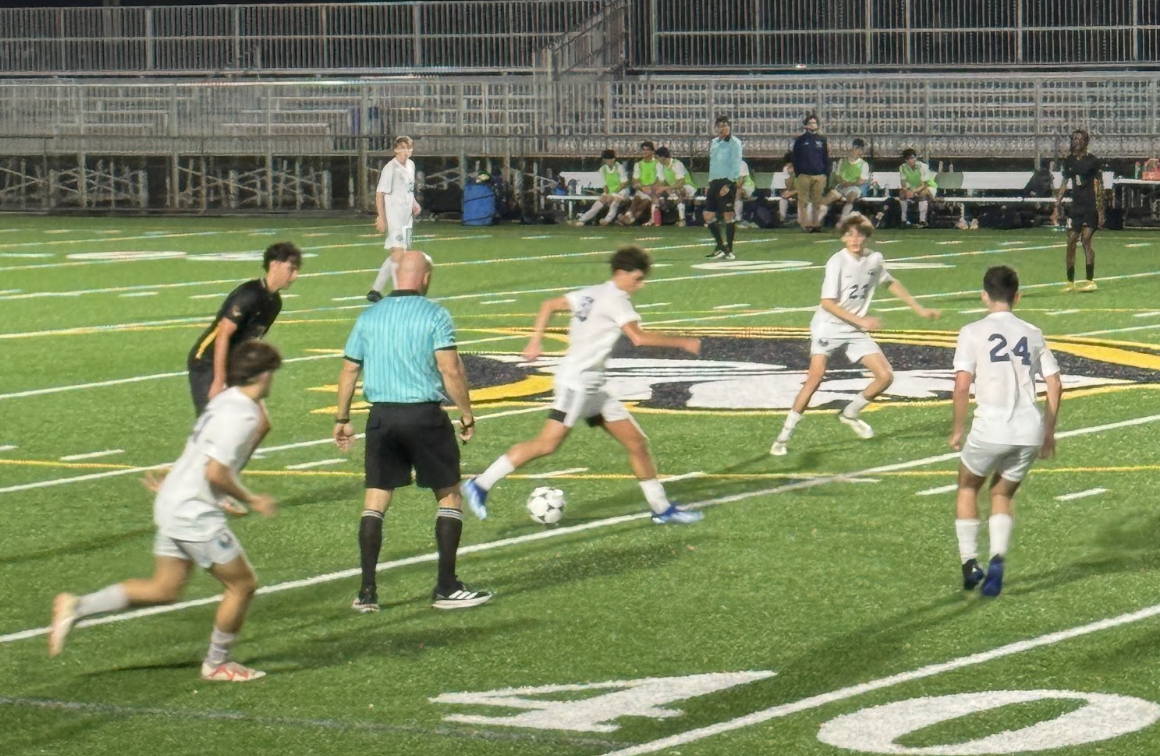 Heritage soccer puts up fight against Dwyers