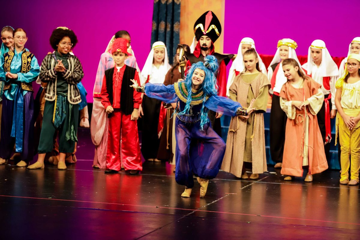Shining, Shimmering, Splendid: Aladdin Jr. Play