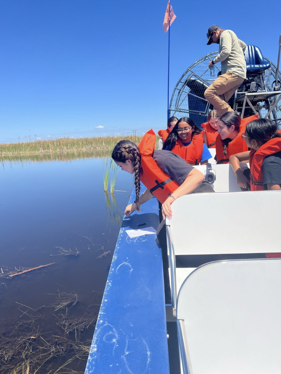 AP Biology Students Trek Through the Everglades