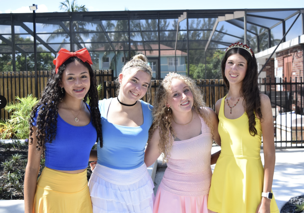 Students show true colors with Homecoming Day 3: Disney Villains and Heroes Day
