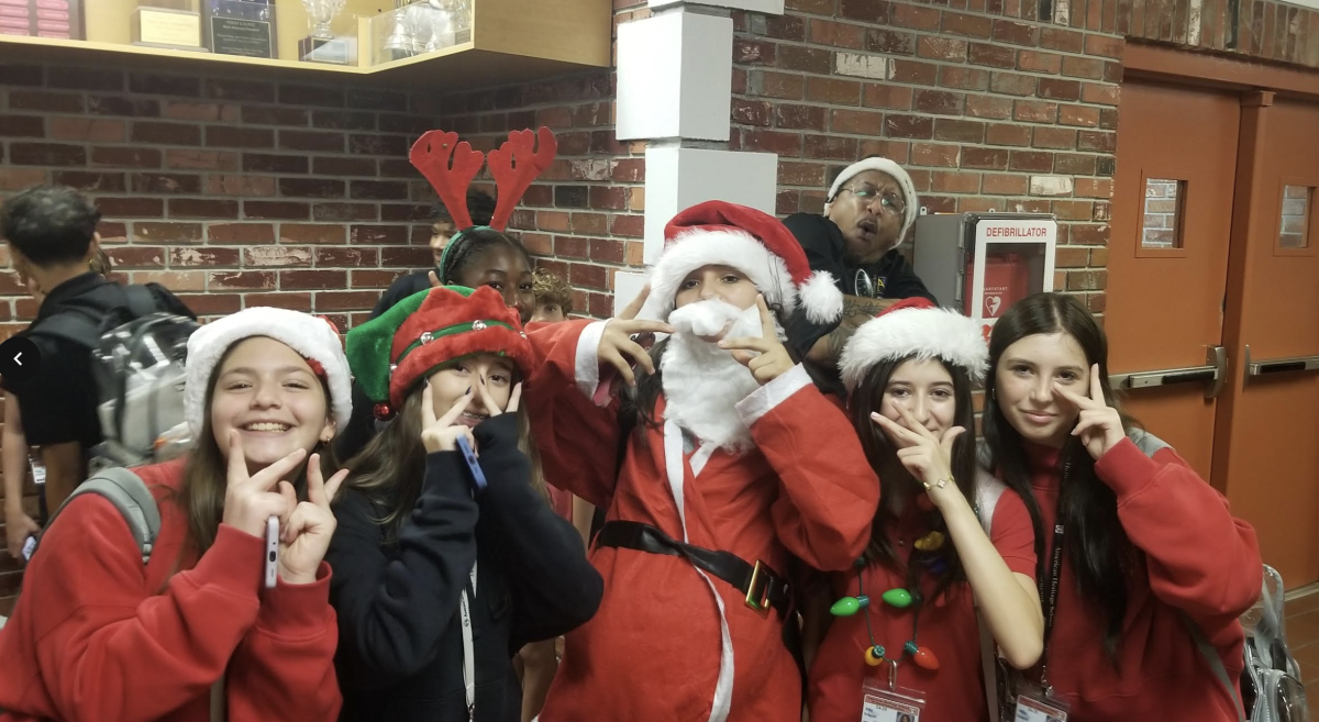 Holiday shopping with holiday cheer: Dress-up day two